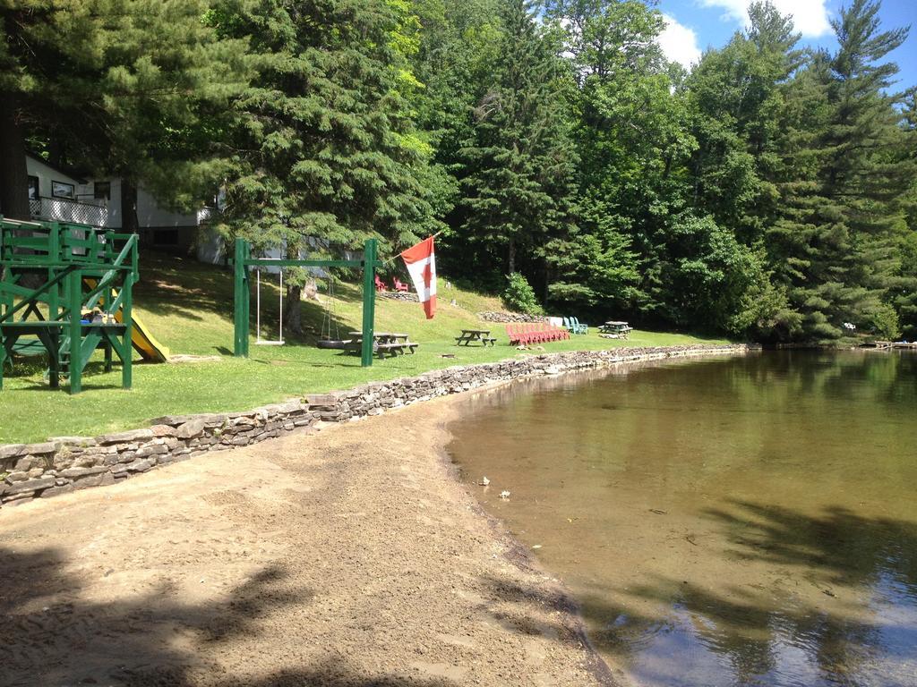 Little Hawk Resort & Marina Algonquin Highlands Zewnętrze zdjęcie