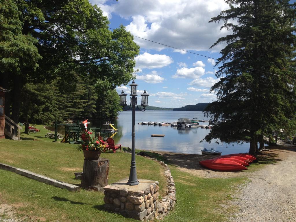 Little Hawk Resort & Marina Algonquin Highlands Zewnętrze zdjęcie